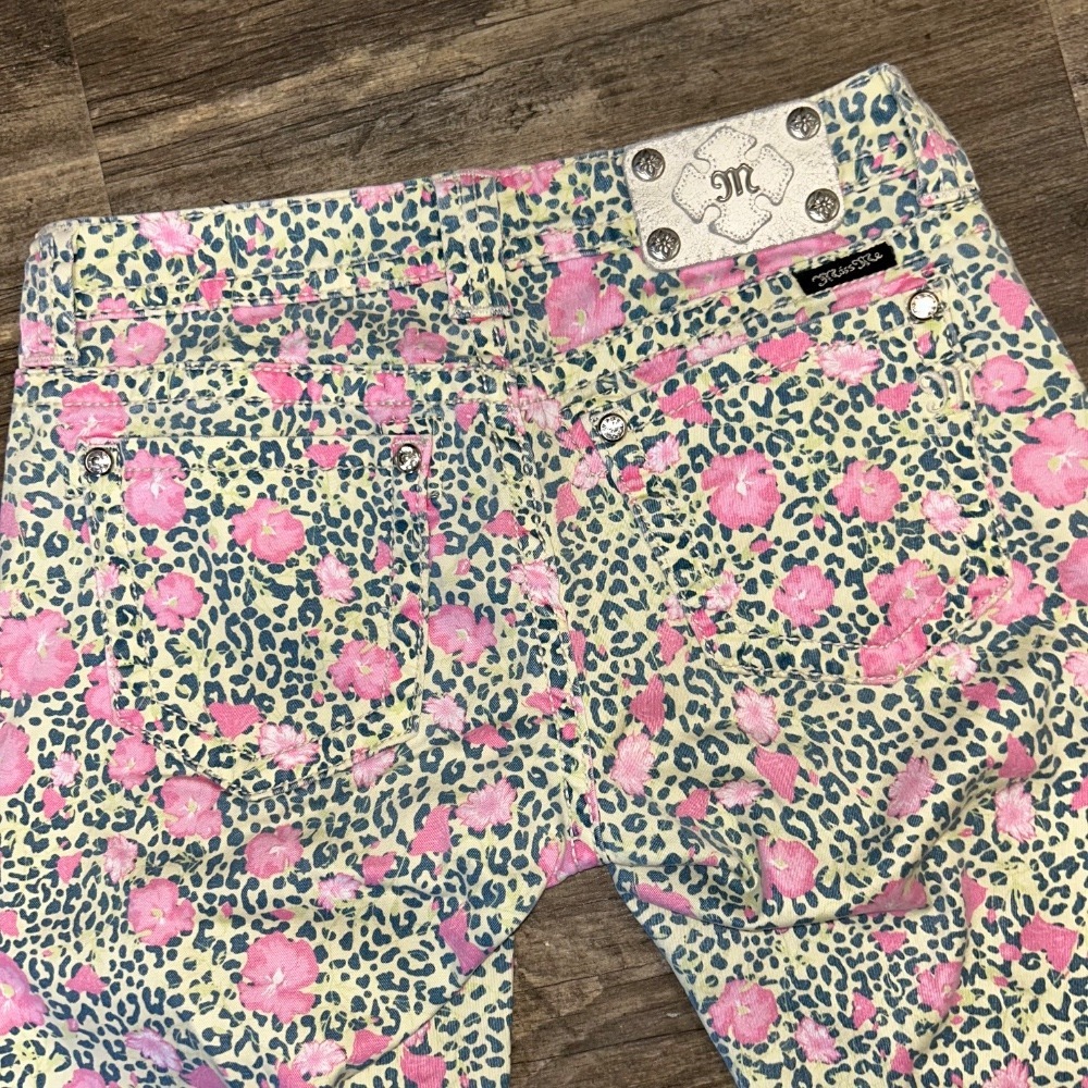 Miss Me Leopard and Pink Floral Bermuda Denim Shorts Women Size 28